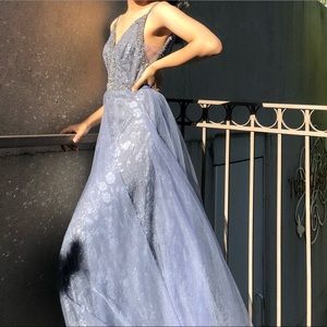 Stunning floor length prom dress/evening dress/event dress!!